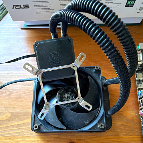 Cooler master black liquid cpu - black,